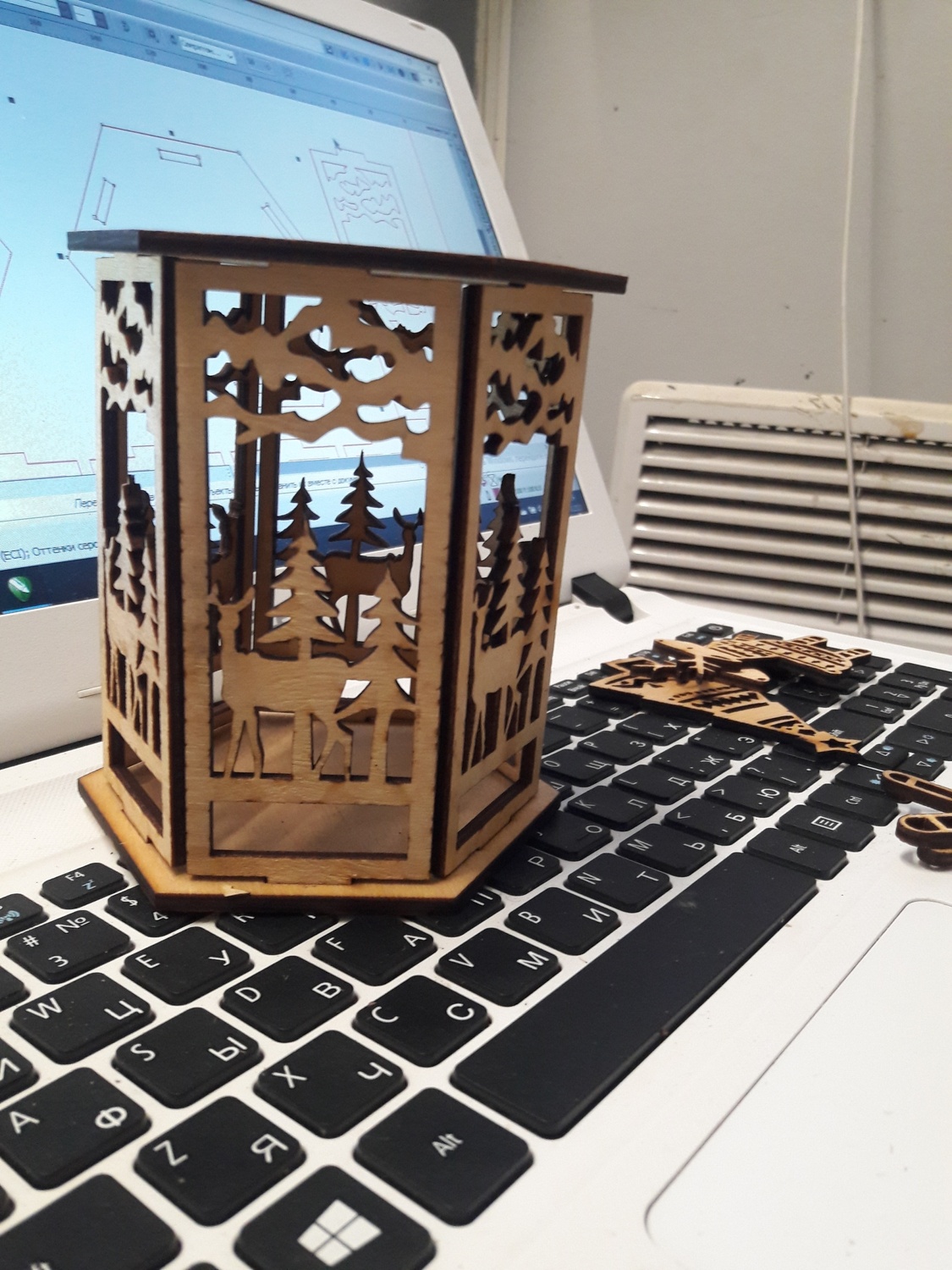 Laser Cut Christmas Lamp Night Light Deer Lantern 3Mm Plywood Do preview